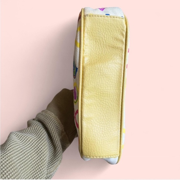 XOXO Multicolor Heart and Letter Handbag - Picture 3 of 8